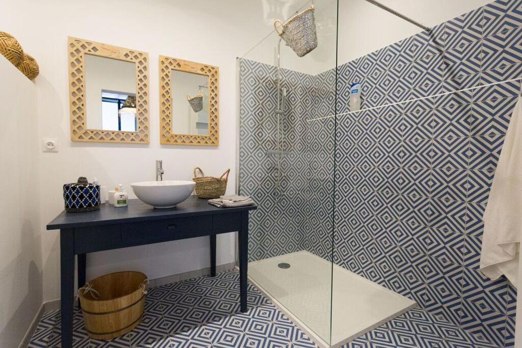 Chambres Dhotes Cocon Du Sud Nimes Bagian luar foto