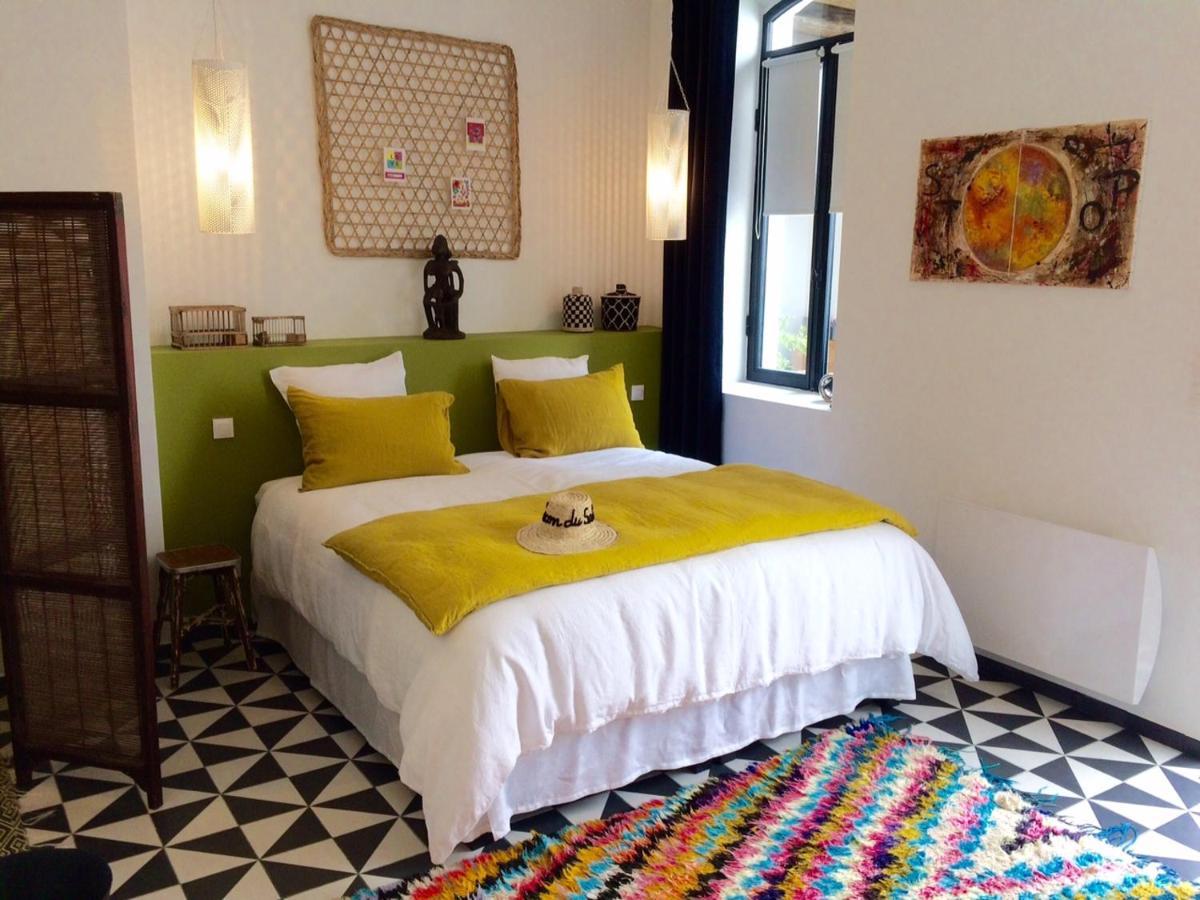 Chambres Dhotes Cocon Du Sud Nimes Bagian luar foto